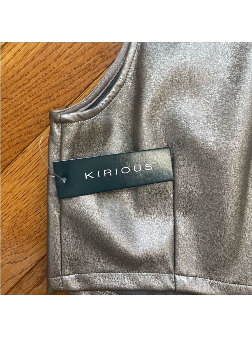 Kirious Women's Metallic Faux Leather Crop Top Trendy silver Sz L - Picture 9 of 11